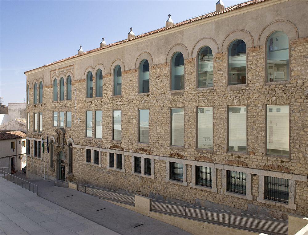 Albergue Inturjoven Хаен Екстер'єр фото